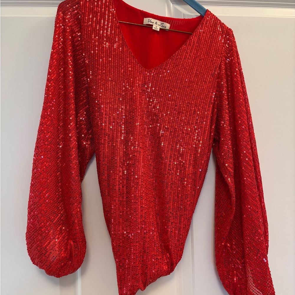 Vine & Love Red Sequin 3/4 Sleeve Blouse